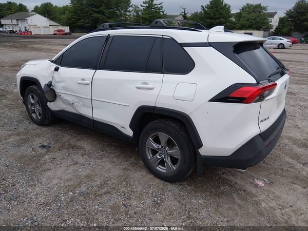 2023 TOYOTA RAV4 HYBRID XLE