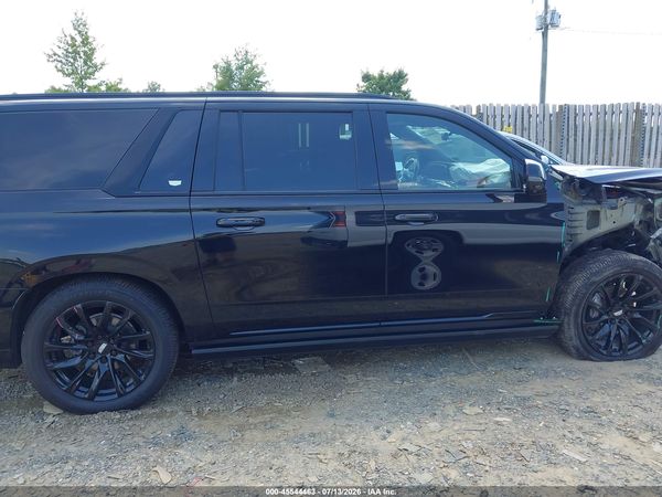 2023 CADILLAC ESCALADE ESV 4WD SPORT