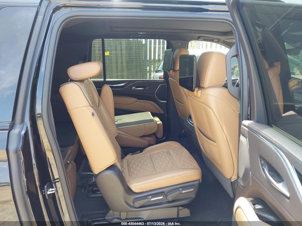 2023 CADILLAC ESCALADE ESV 4WD SPORT