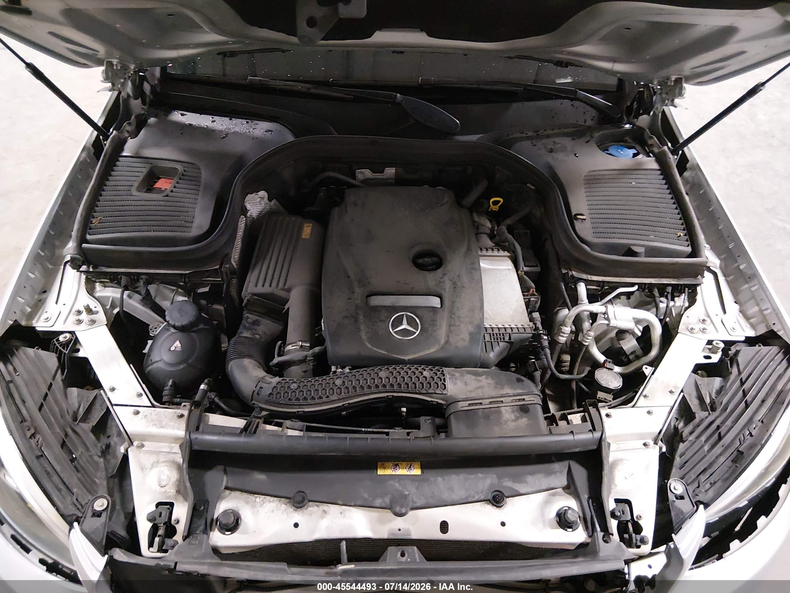2019 MERCEDES-BENZ GLC 300 4MATIC
