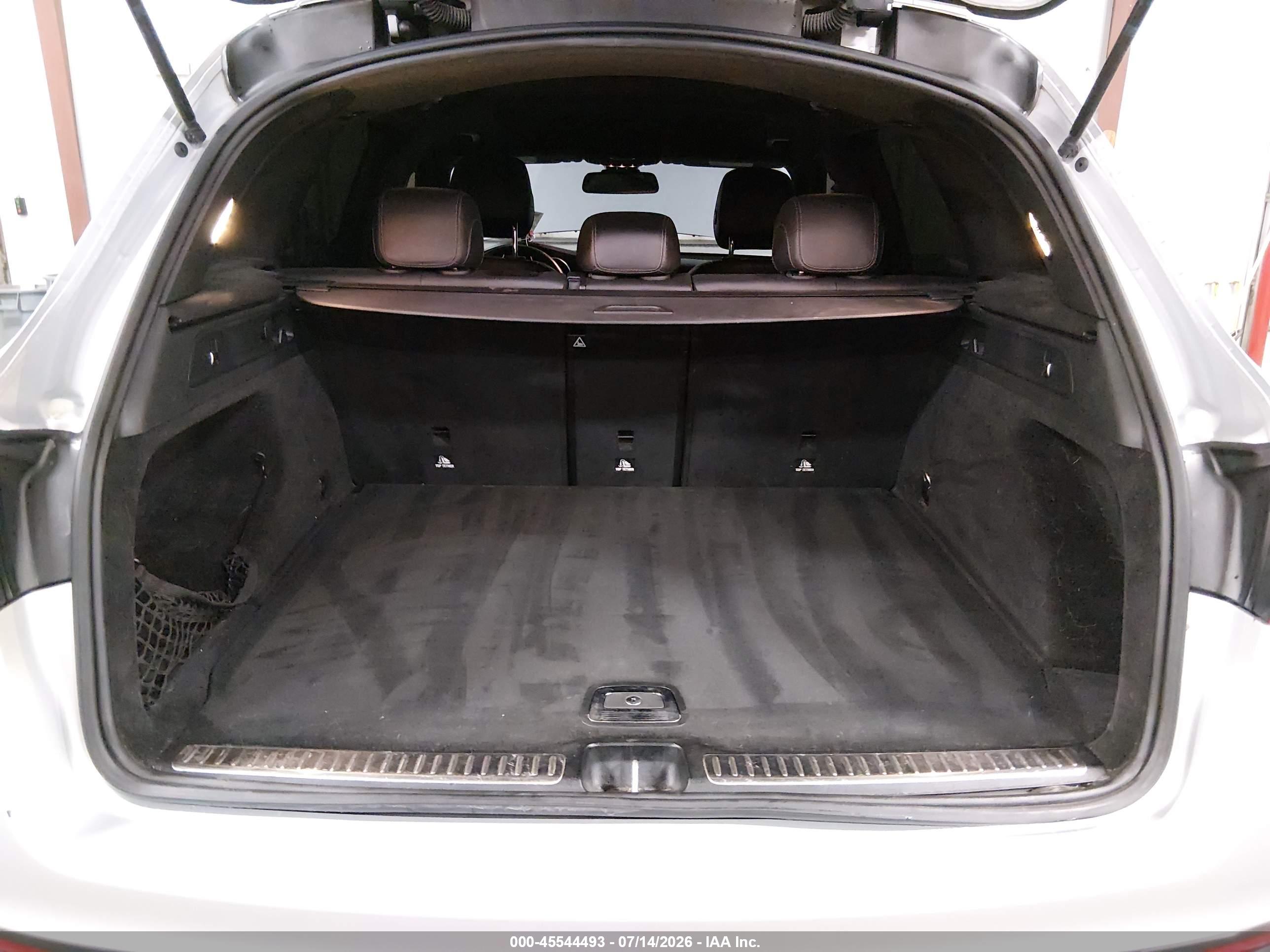 2019 MERCEDES-BENZ GLC 300 4MATIC