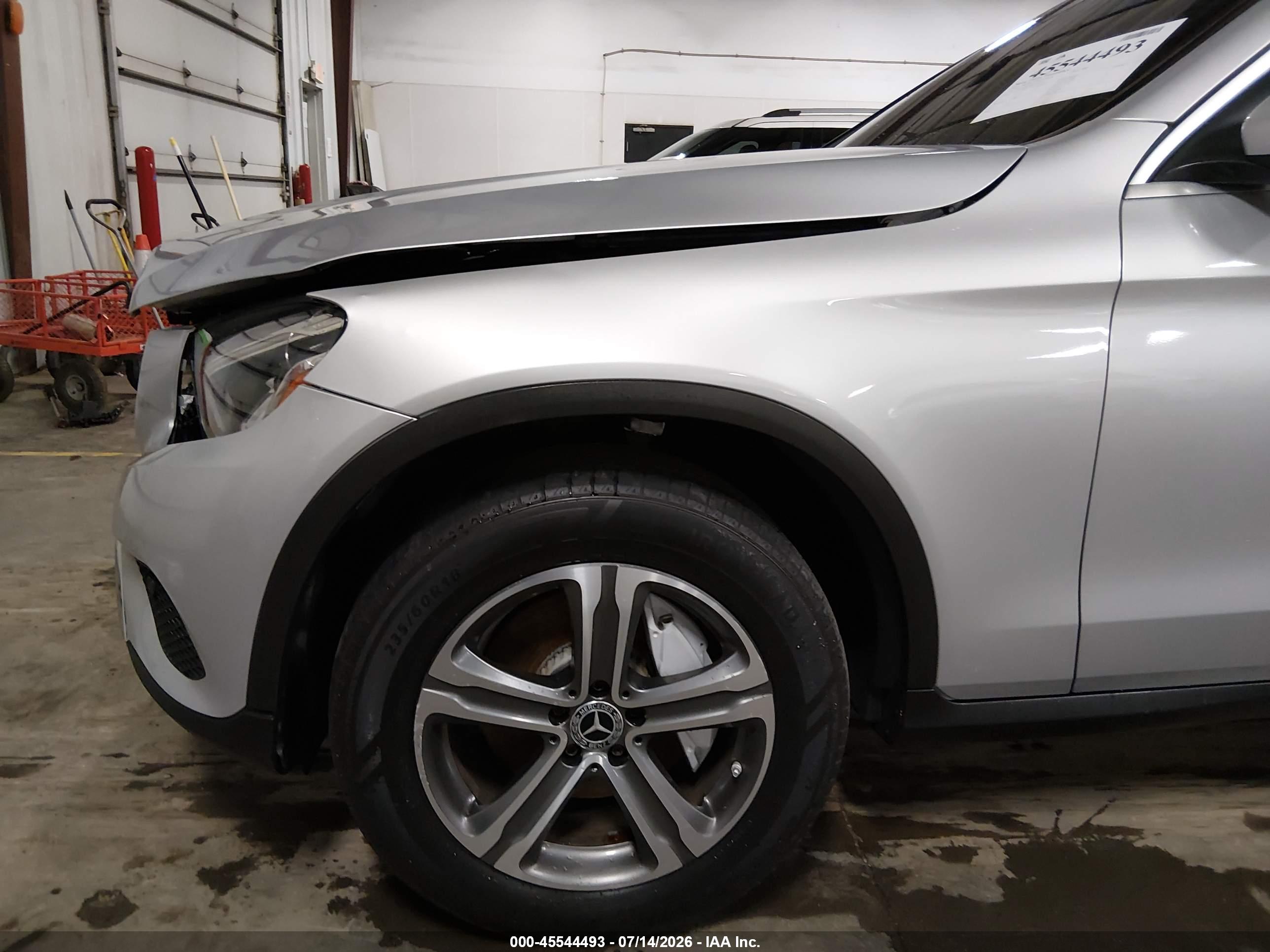2019 MERCEDES-BENZ GLC 300 4MATIC