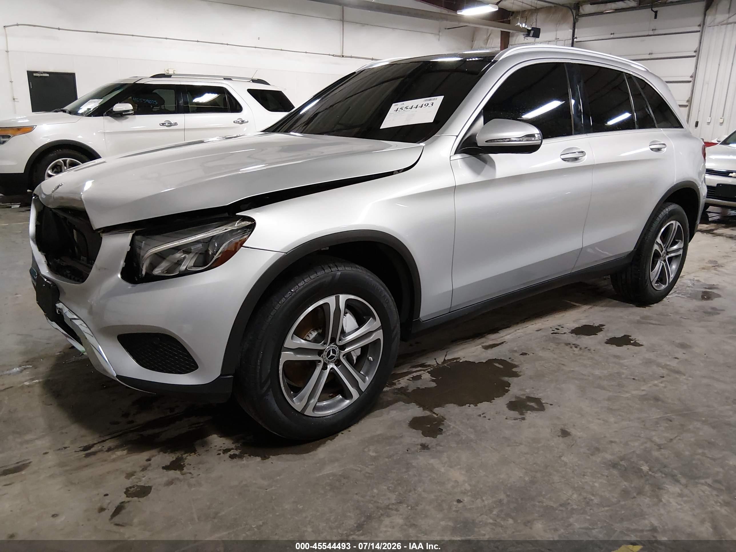2019 MERCEDES-BENZ GLC 300 4MATIC