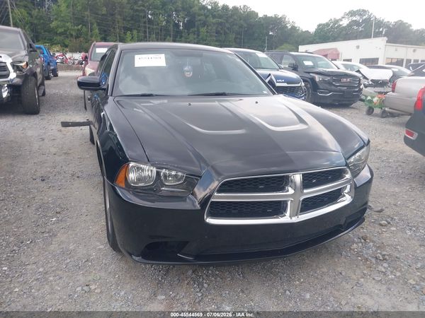 2012 DODGE CHARGER SE