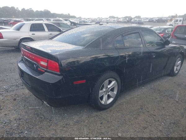 2012 DODGE CHARGER SE