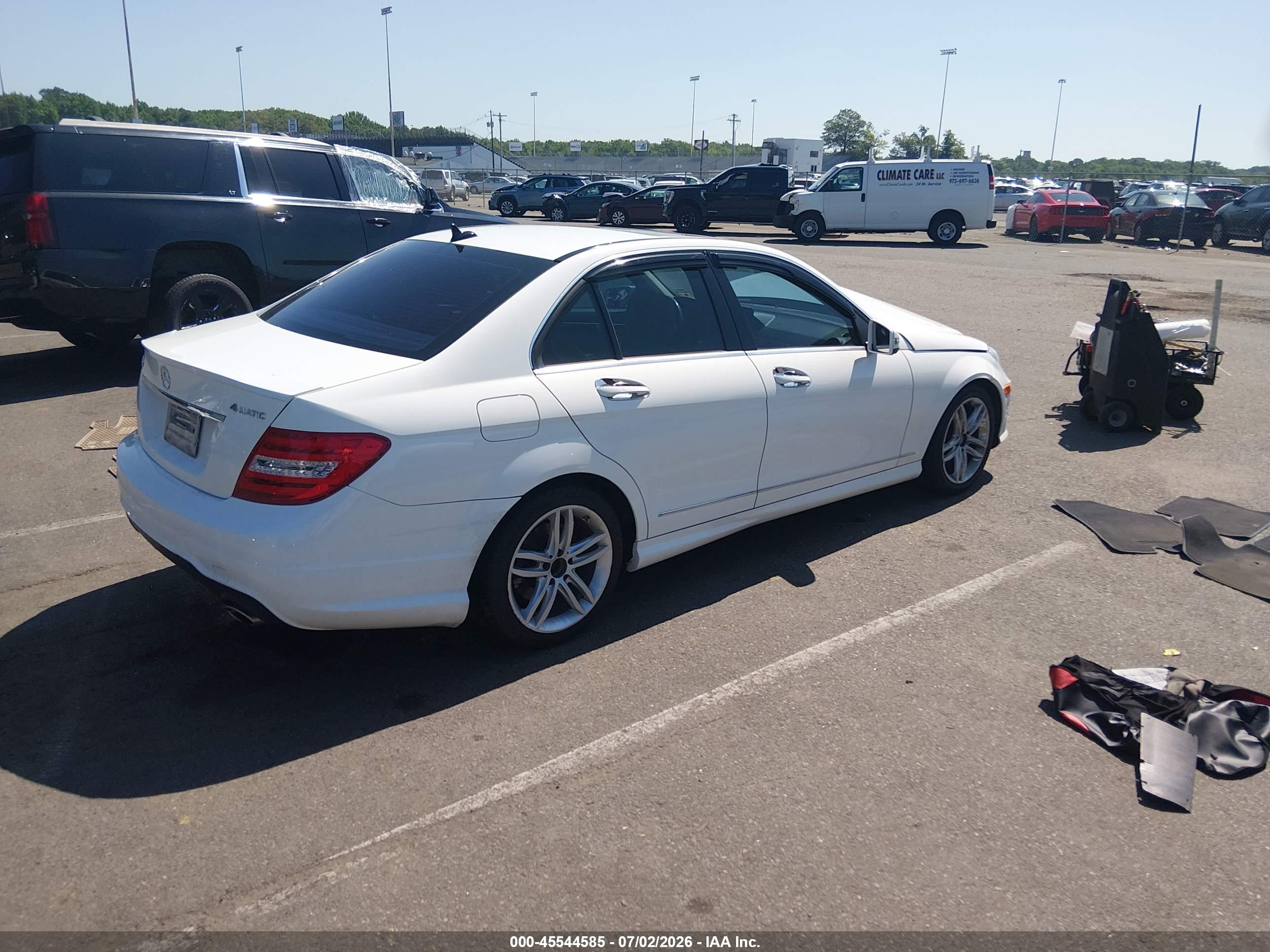 2013 MERCEDES-BENZ C 300 SPORT 4MATIC