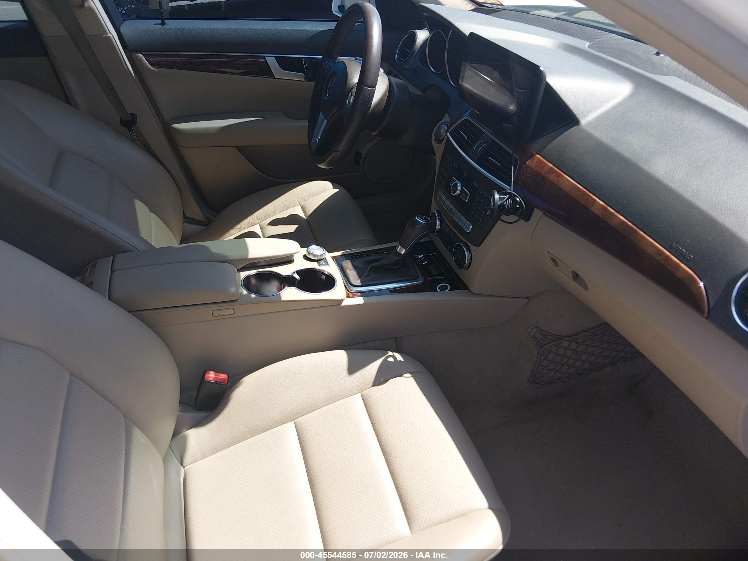 2013 MERCEDES-BENZ C 300 SPORT 4MATIC