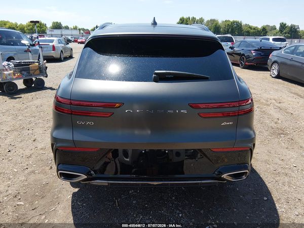 2026 GENESIS GV70 2.5T SPORT PRESTIGE