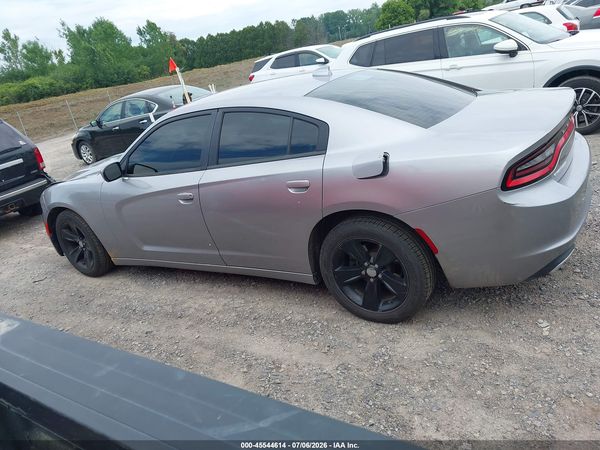 2016 DODGE CHARGER SXT