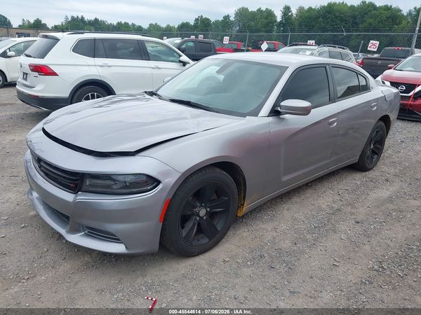 2016 DODGE CHARGER SXT