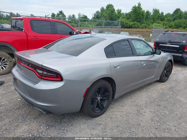 2016 DODGE CHARGER SXT