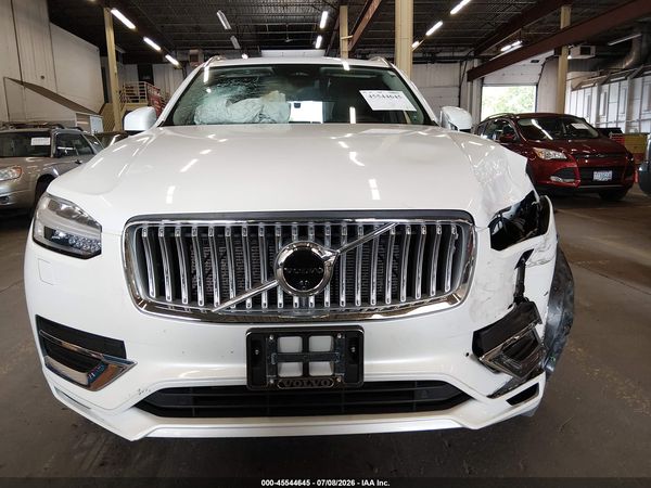 2025 VOLVO XC90 B6 ULTRA