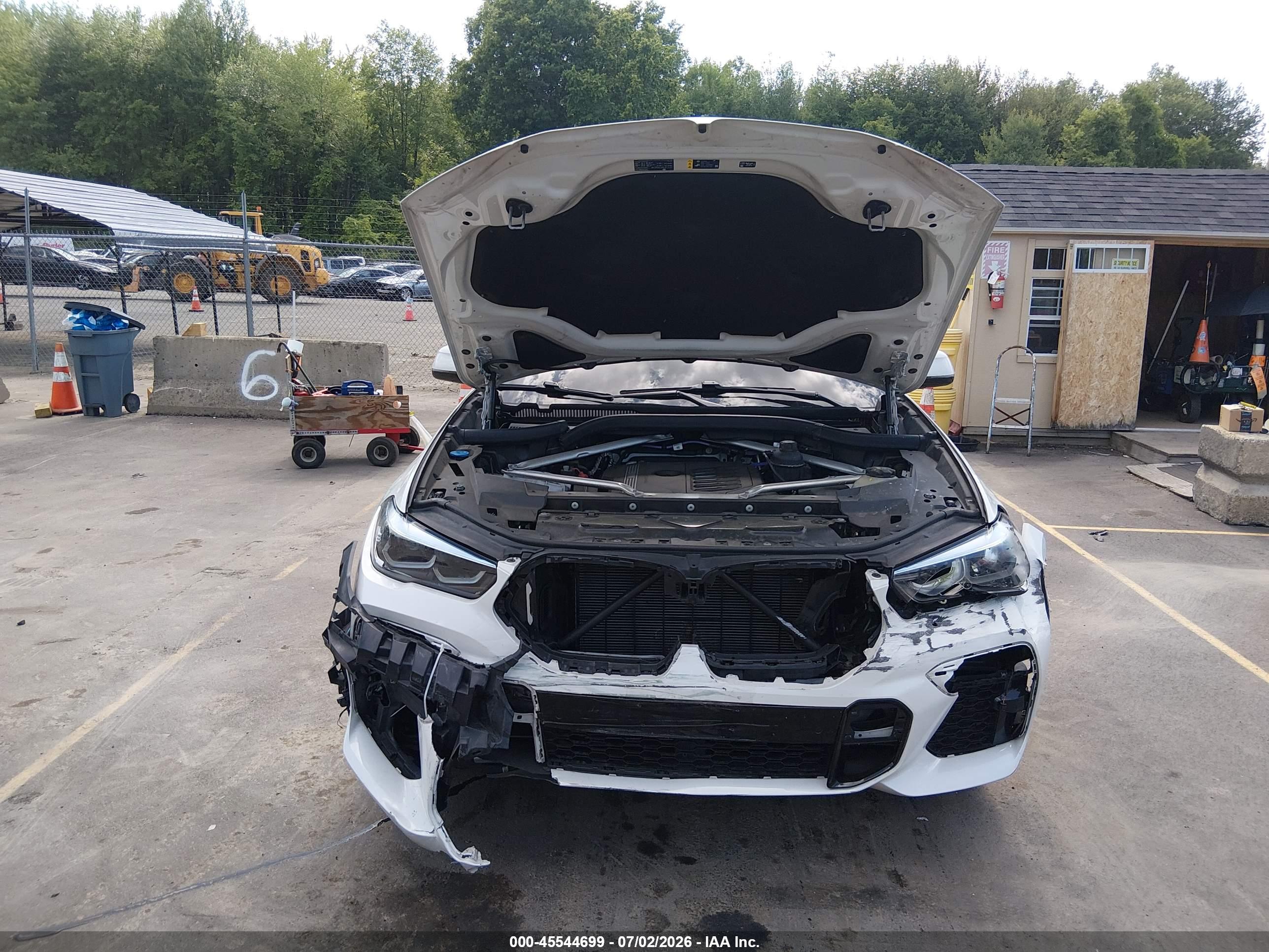 2021 BMW X6 XDRIVE40I