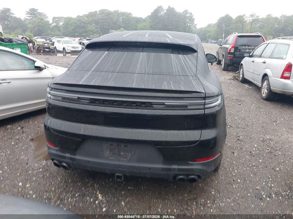 2024 PORSCHE CAYENNE COUPE