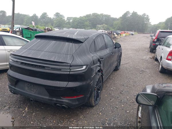 2024 PORSCHE CAYENNE COUPE