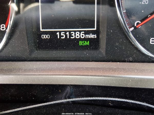 2018 TOYOTA RAV4 SE
