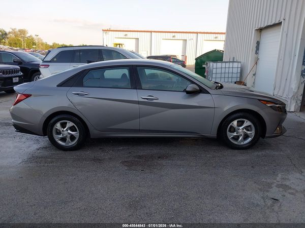 2023 HYUNDAI ELANTRA SE