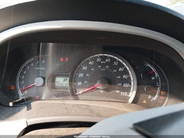 2014 TOYOTA SIENNA LE V6 8 PASSENGER