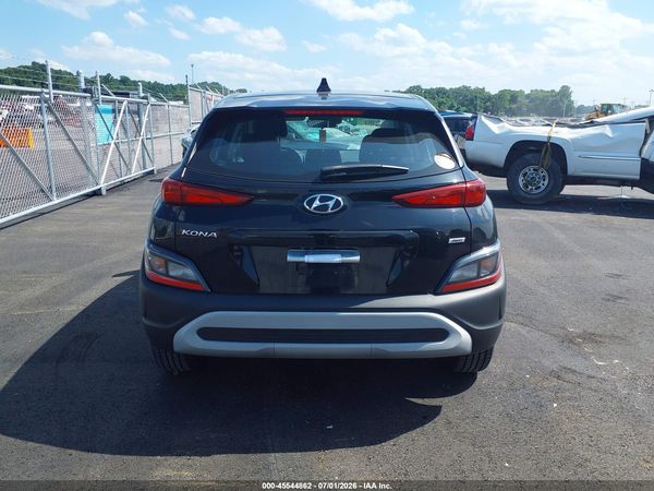 2023 HYUNDAI KONA SE