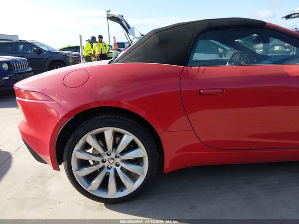 2014 JAGUAR F-TYPE