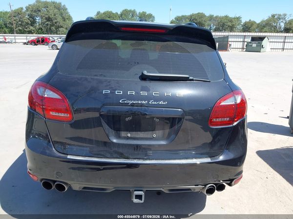 2014 PORSCHE CAYENNE TURBO
