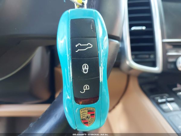 2014 PORSCHE CAYENNE TURBO