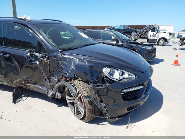 2014 PORSCHE CAYENNE TURBO