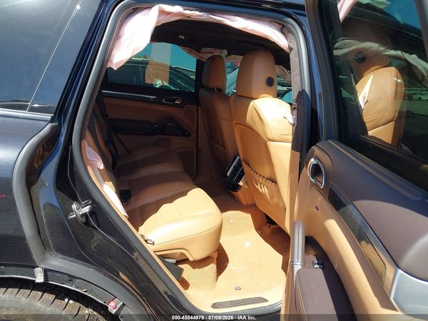 2014 PORSCHE CAYENNE TURBO