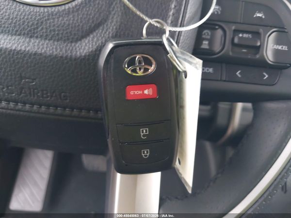2026 TOYOTA 4RUNNER SR5