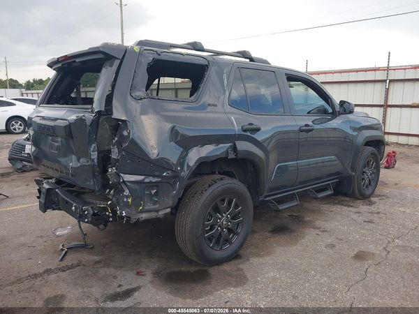 2026 TOYOTA 4RUNNER SR5