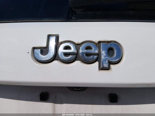 2020 JEEP GRAND CHEROKEE LAREDO E 4X4