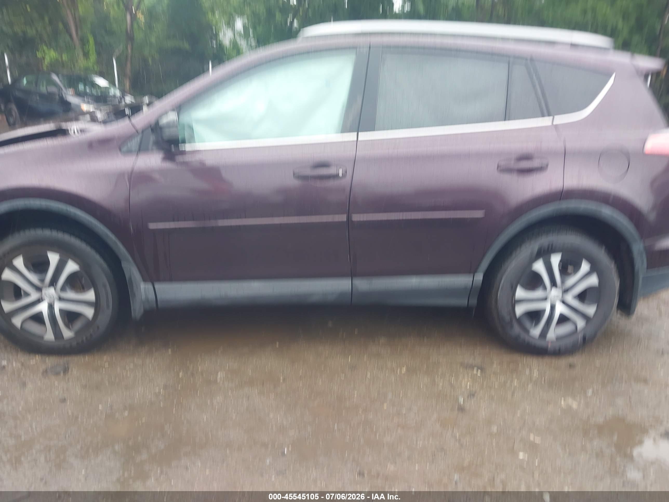 2017 TOYOTA RAV4 LE
