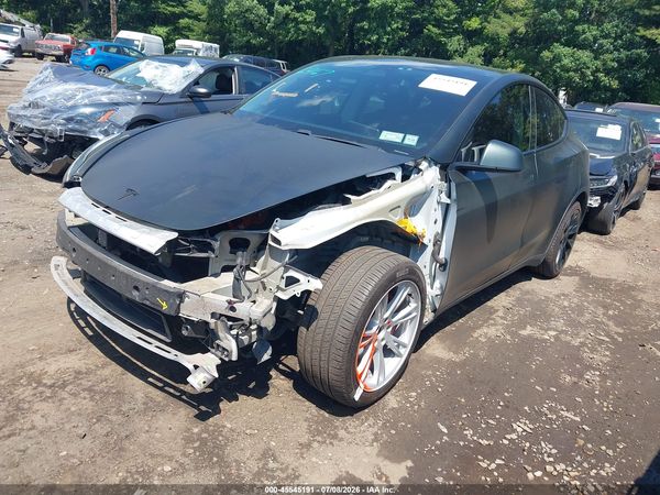 2020 TESLA MODEL Y