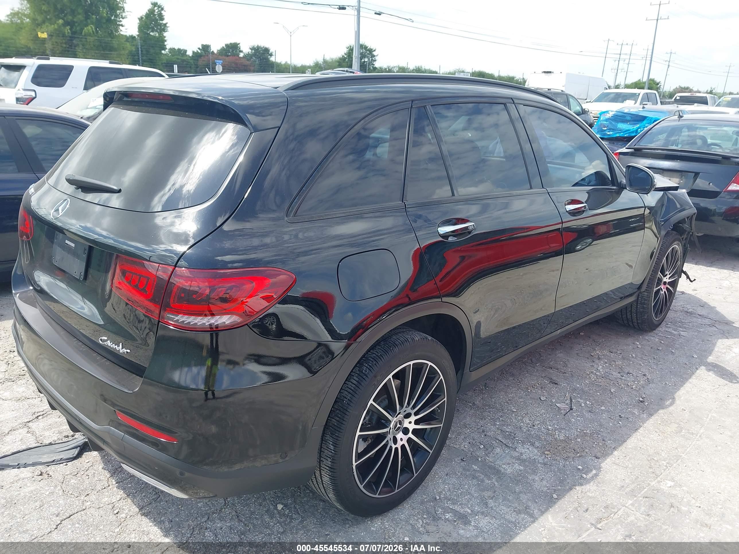 2021 MERCEDES-BENZ GLC 300 SUV