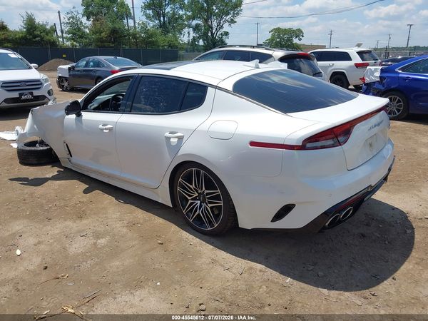 2022 KIA STINGER GT2