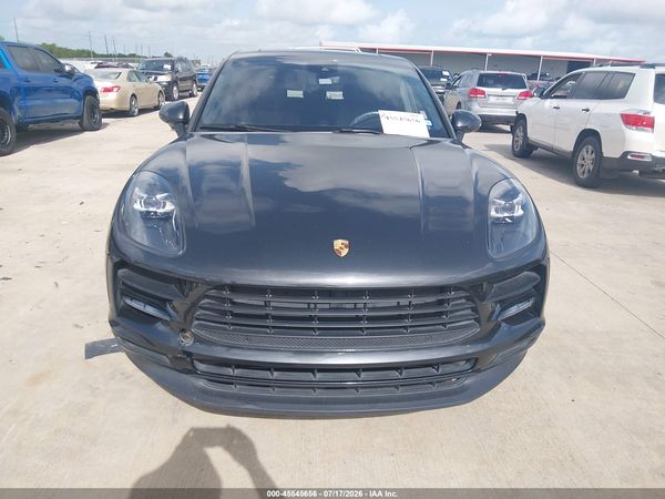 2019 PORSCHE MACAN