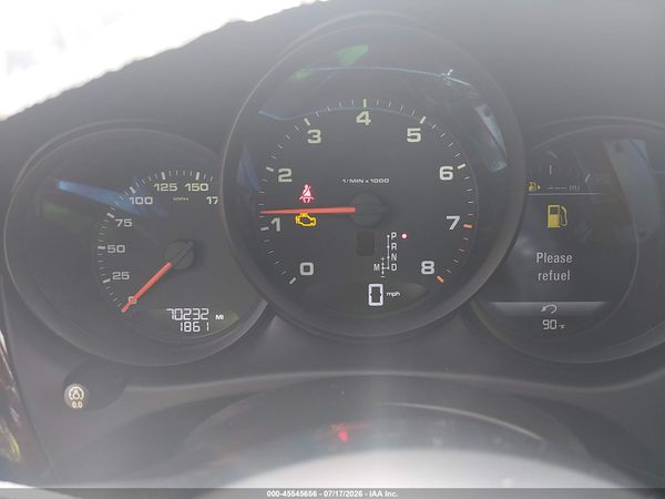 2019 PORSCHE MACAN