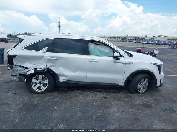 2026 KIA SORENTO LX