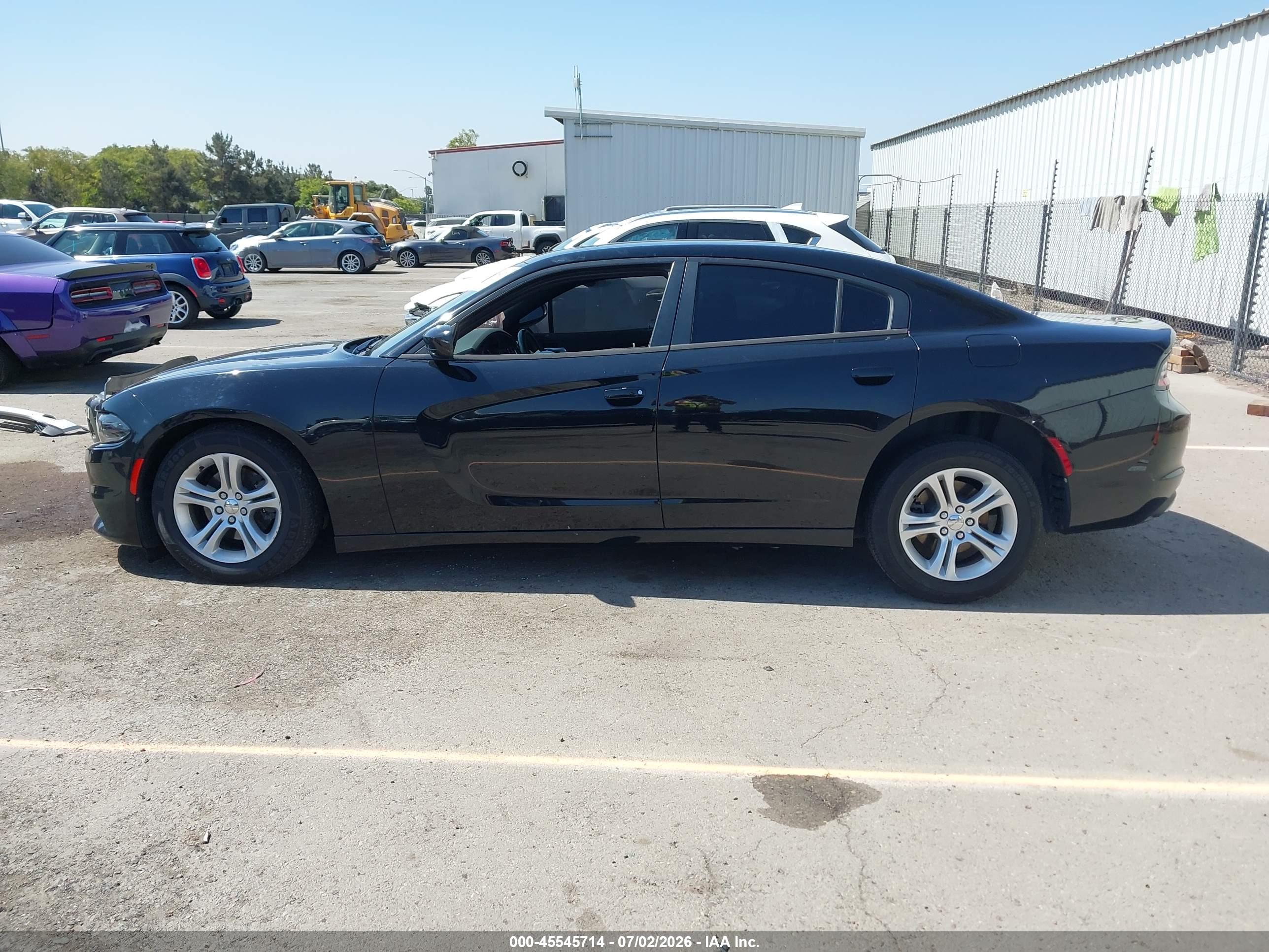 2016 DODGE CHARGER SE