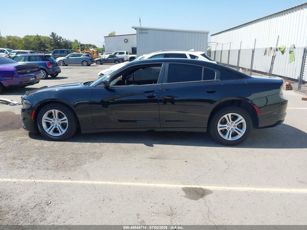 2016 DODGE CHARGER SE