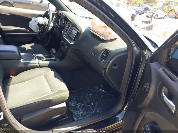 2016 DODGE CHARGER SE