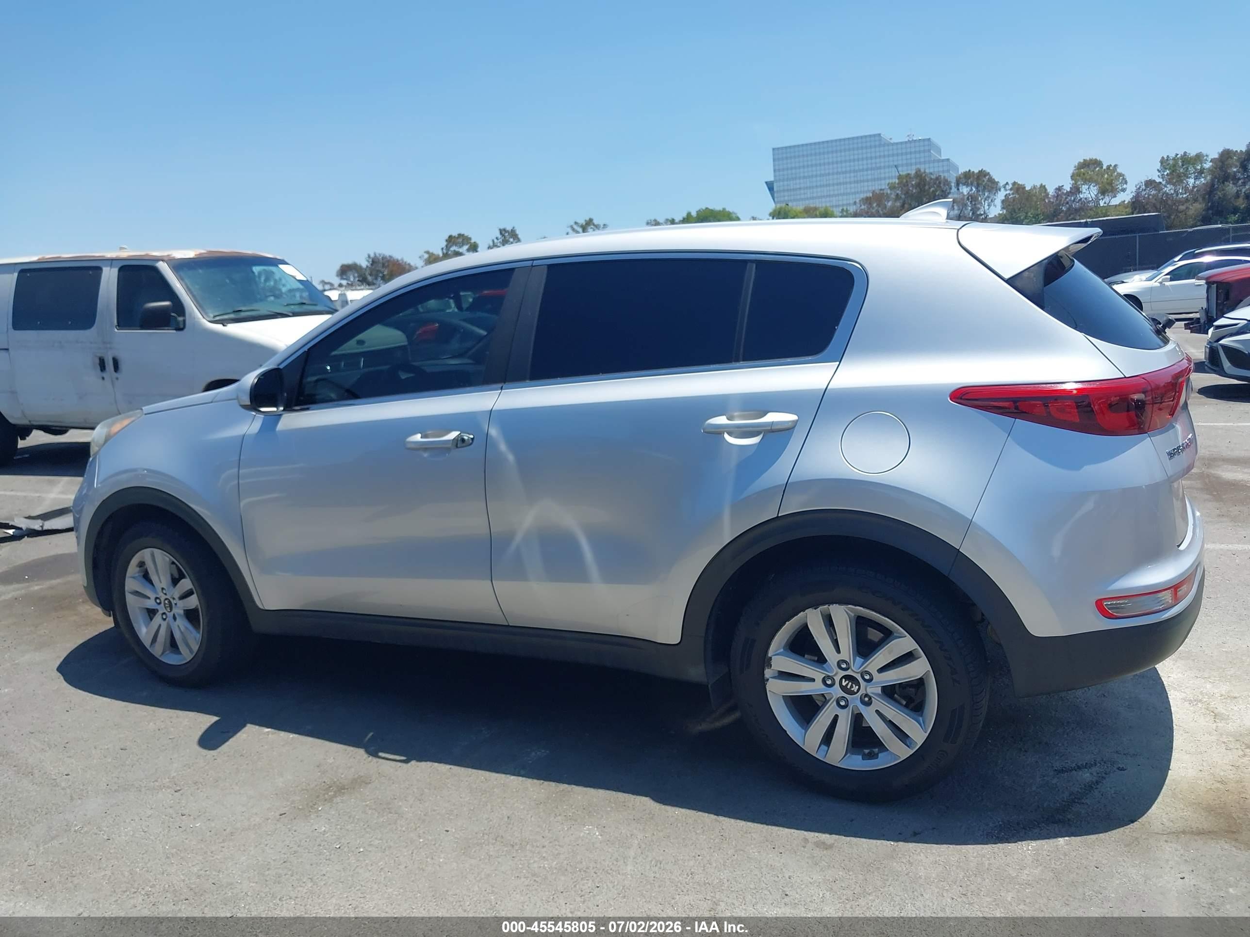 2018 KIA SPORTAGE LX