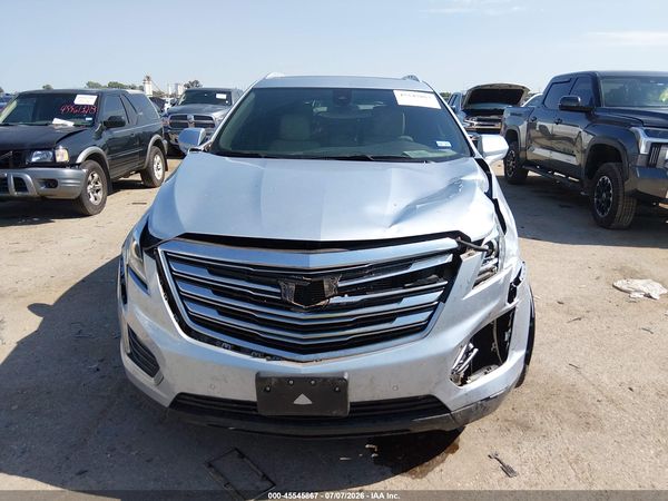 2017 CADILLAC XT5 LUXURY
