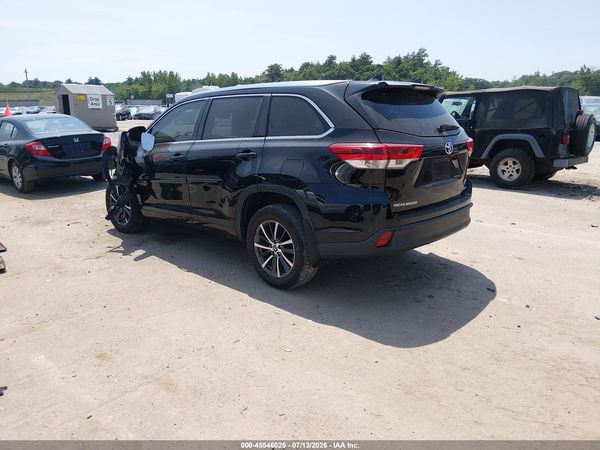 2017 TOYOTA HIGHLANDER XLE