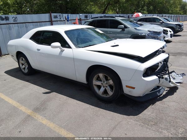2014 DODGE CHALLENGER SXT
