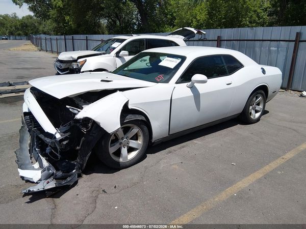 2014 DODGE CHALLENGER SXT