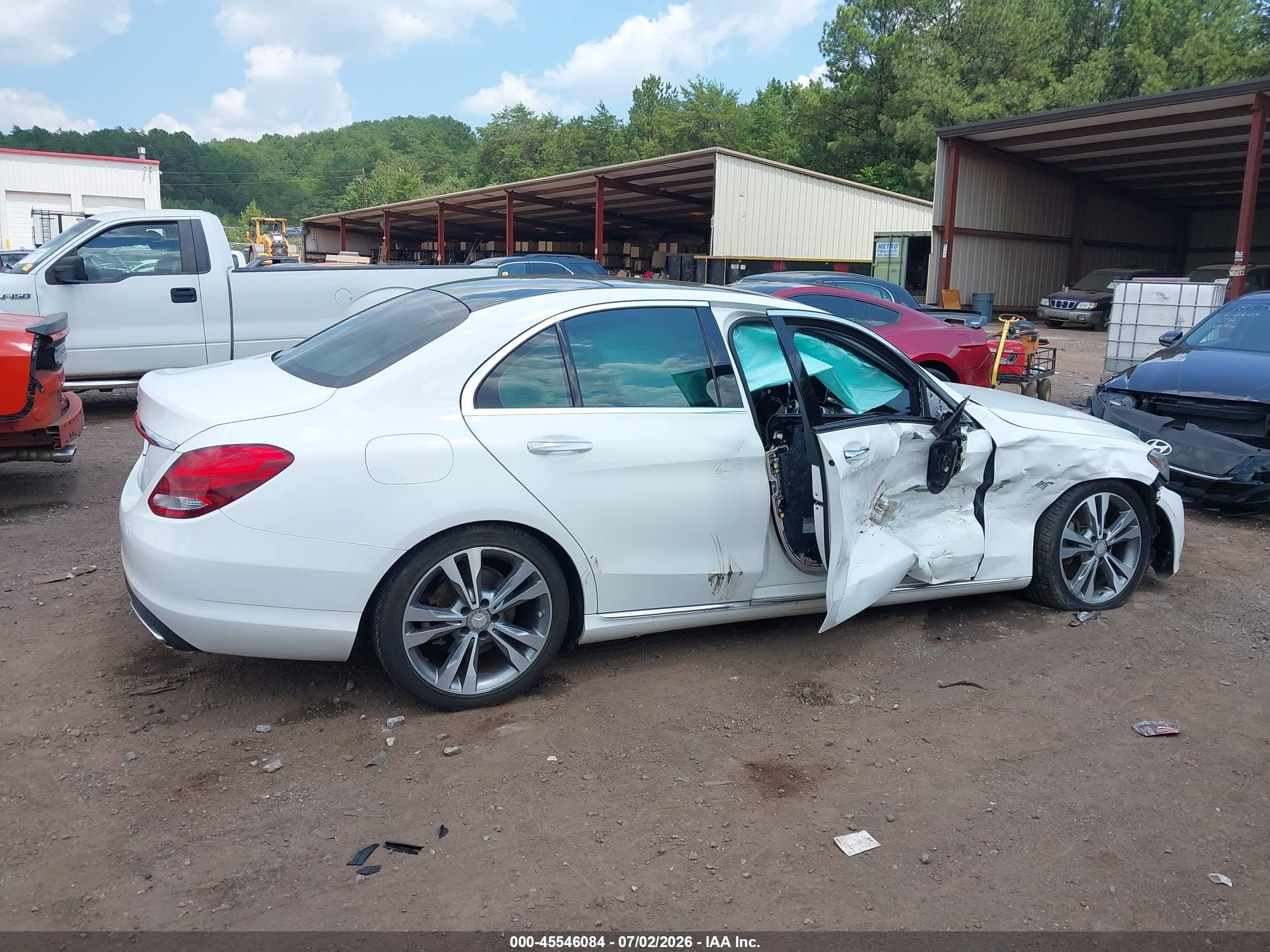 2015 MERCEDES-BENZ C 300 Base