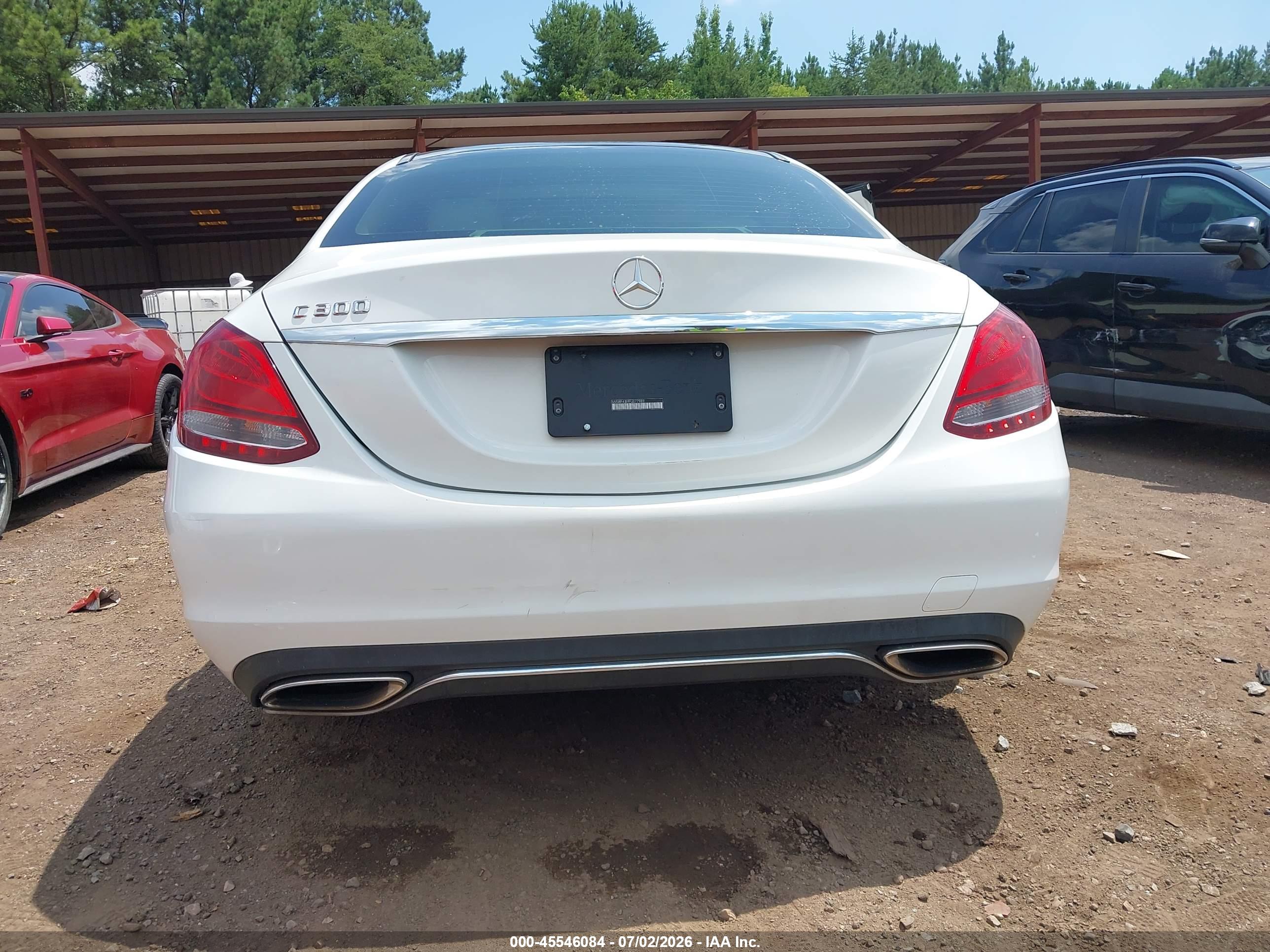 2015 MERCEDES-BENZ C 300 Base