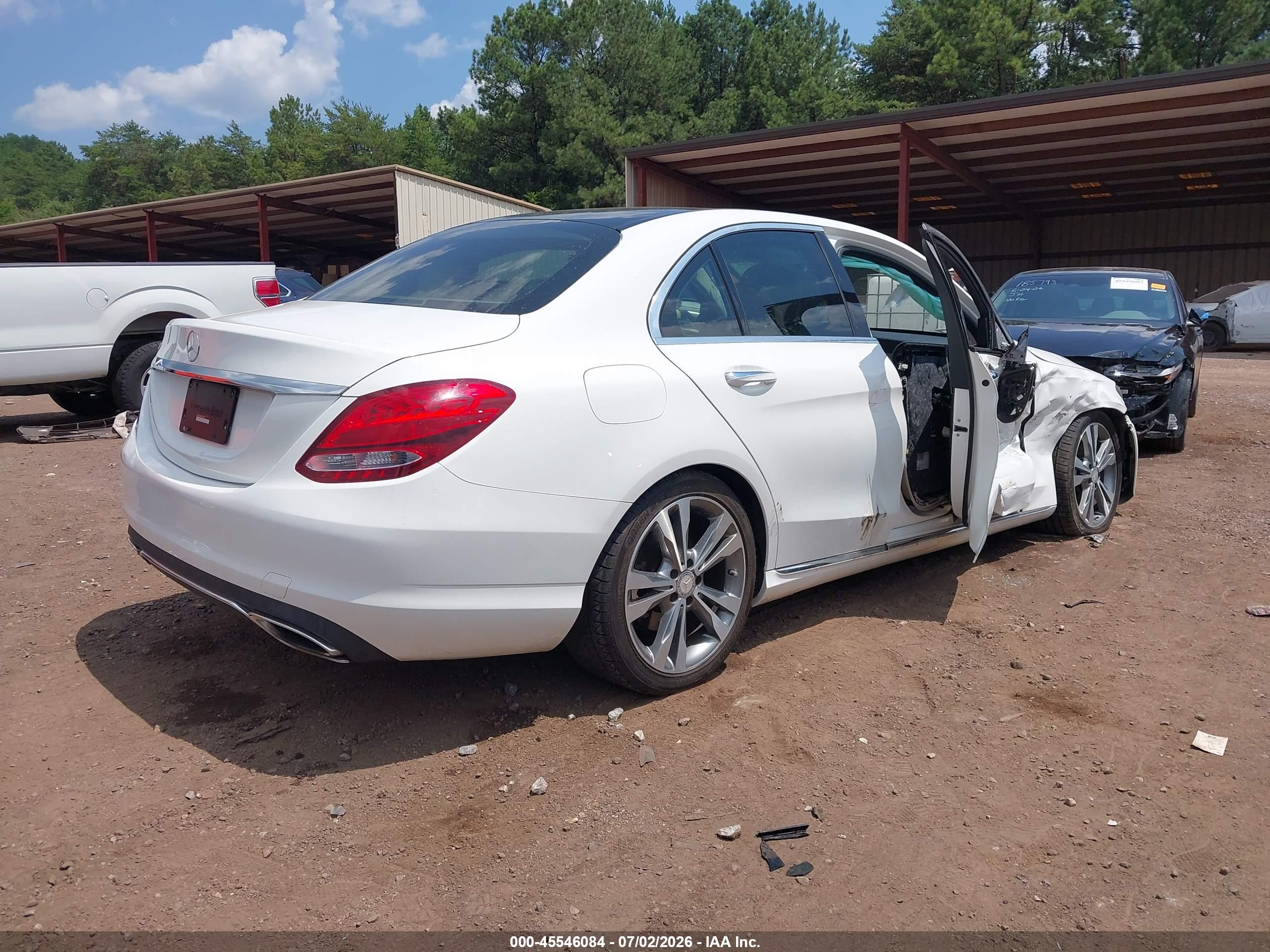 2015 MERCEDES-BENZ C 300 Base