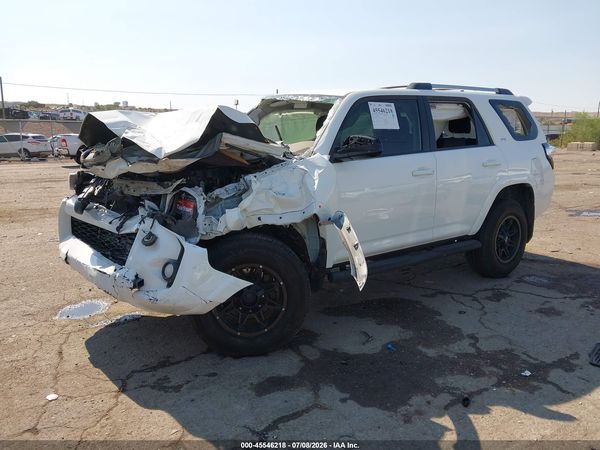 2019 TOYOTA 4RUNNER SR5